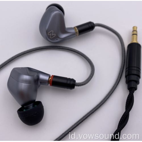 Armature Banlance Hibrida dengan Earphone In-ear Dinamis